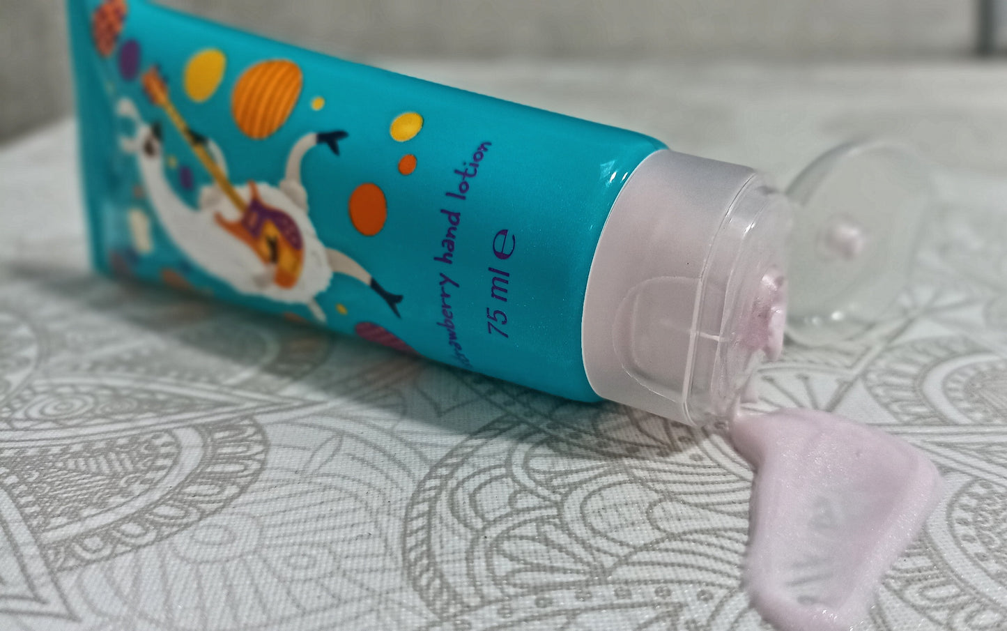 Crema de manos Llama